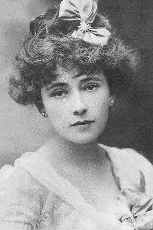 Nina Boucicault Image