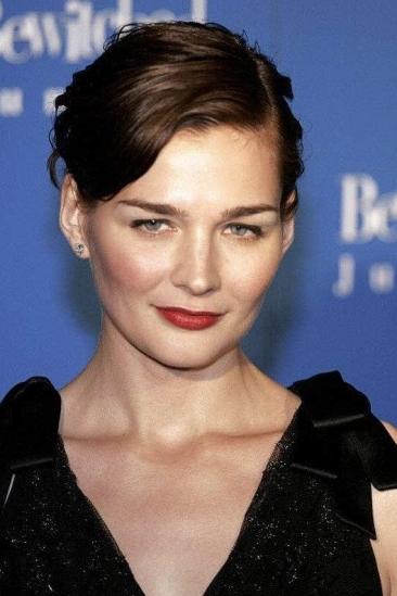 Heather Burns Image