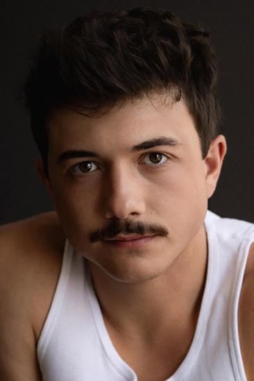 Bradley Steven Perry Image