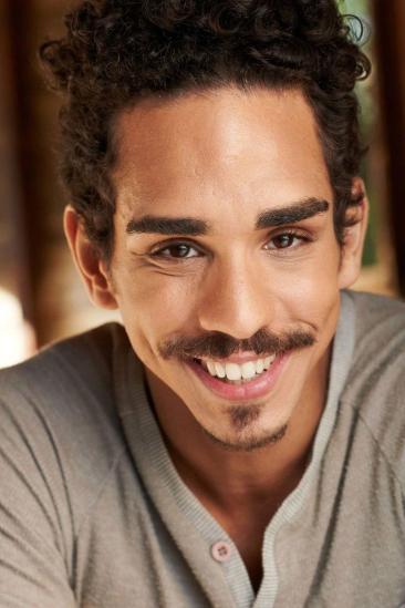 Ray Santiago Image