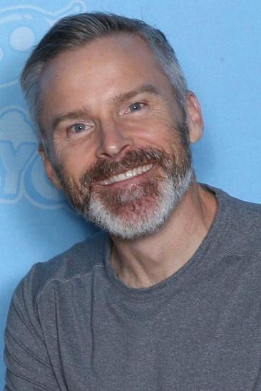 Roger Craig Smith Image