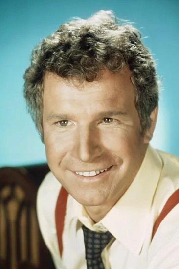 Wayne Rogers Image