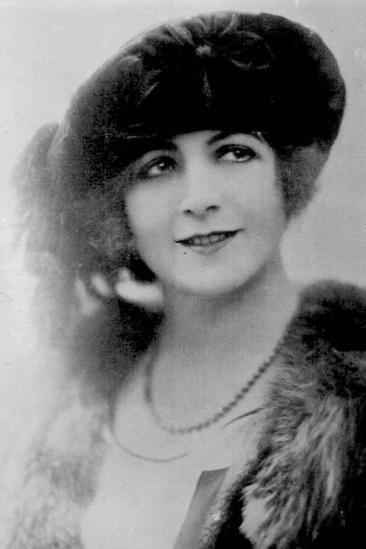 Suzanne Bianchetti Image