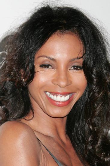 Khandi Alexander Image