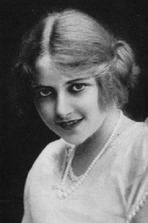 Muriel Ostriche Image