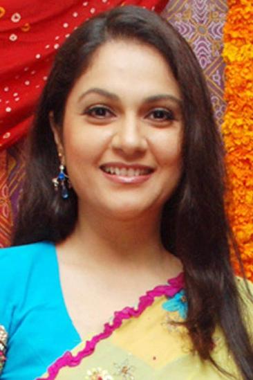 Gracy Singh Image