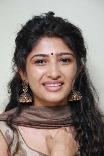 Roshini Prakash Image