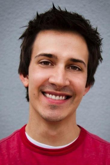 Chris Demarais Image