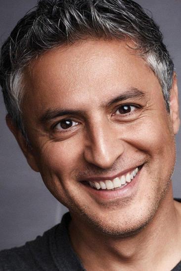 Reza Aslan Image