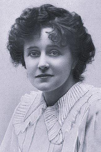 Eva Moore Image