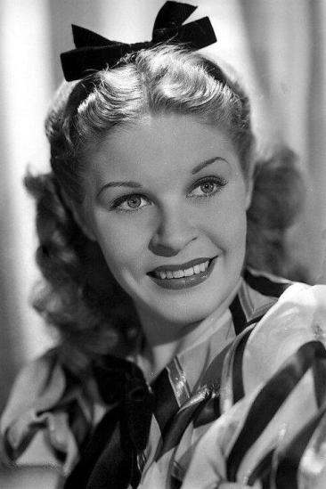 Martha Raye Image