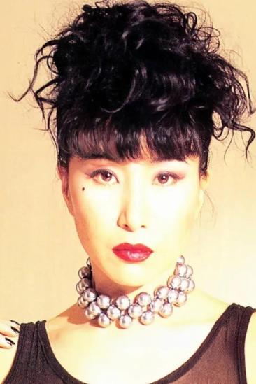 Julie Lee Image