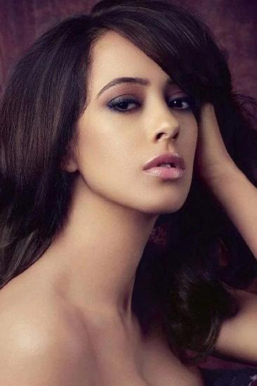 Hazel Keech Image