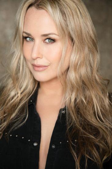 Alex Rose Wiesel Image