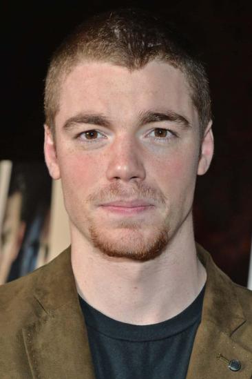Gabriel Basso Image