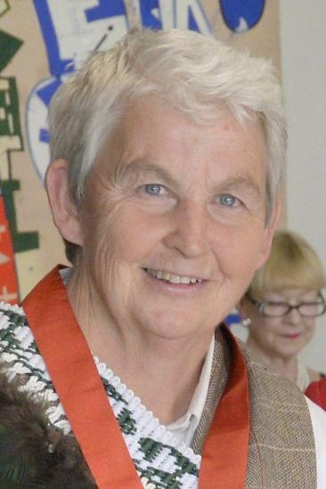 Dame Jools Topp Image