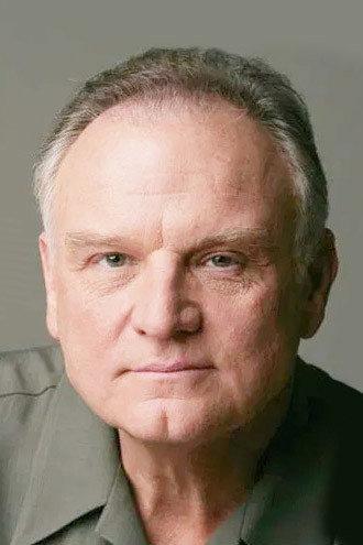 Bill Smitrovich Image