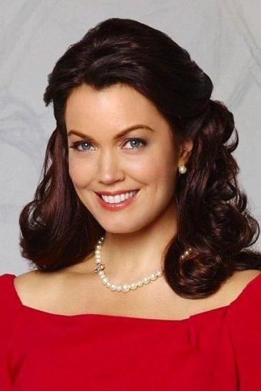 Bellamy Young Image