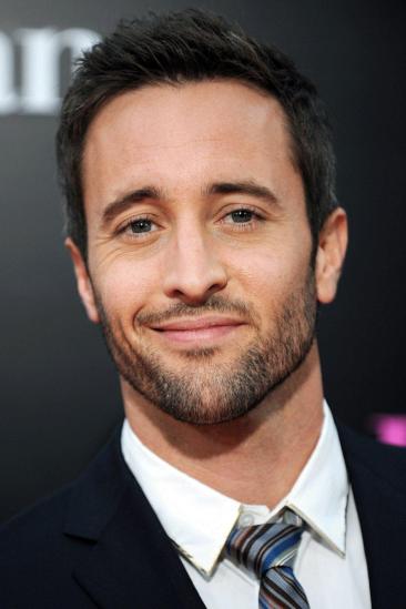 Alex O'Loughlin Image