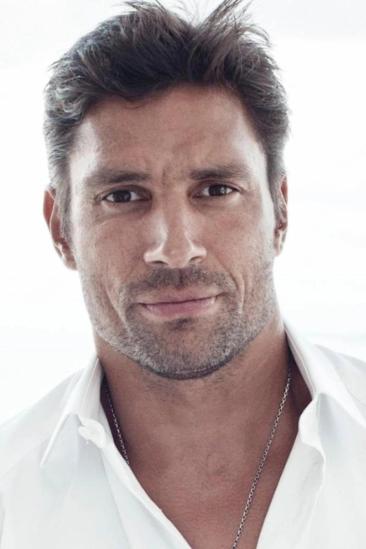 Manu Bennett Image