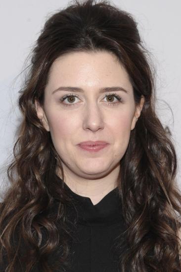 Zoë Worth Image