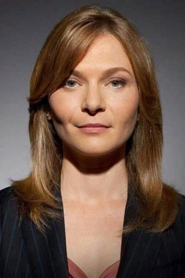 Leeanna Walsman Image