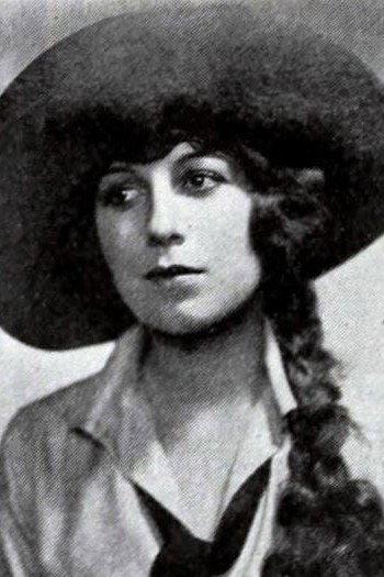Lola Todd Image