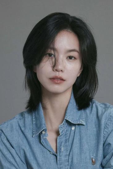 Lee Seol Image
