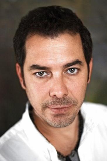 Fikret Kuşkan Image