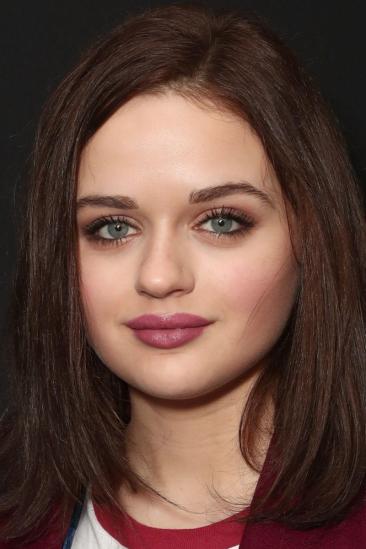 Joey King Image