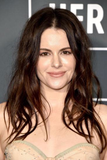 Emily Hampshire Image