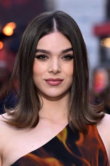 Hailee Steinfeld Image
